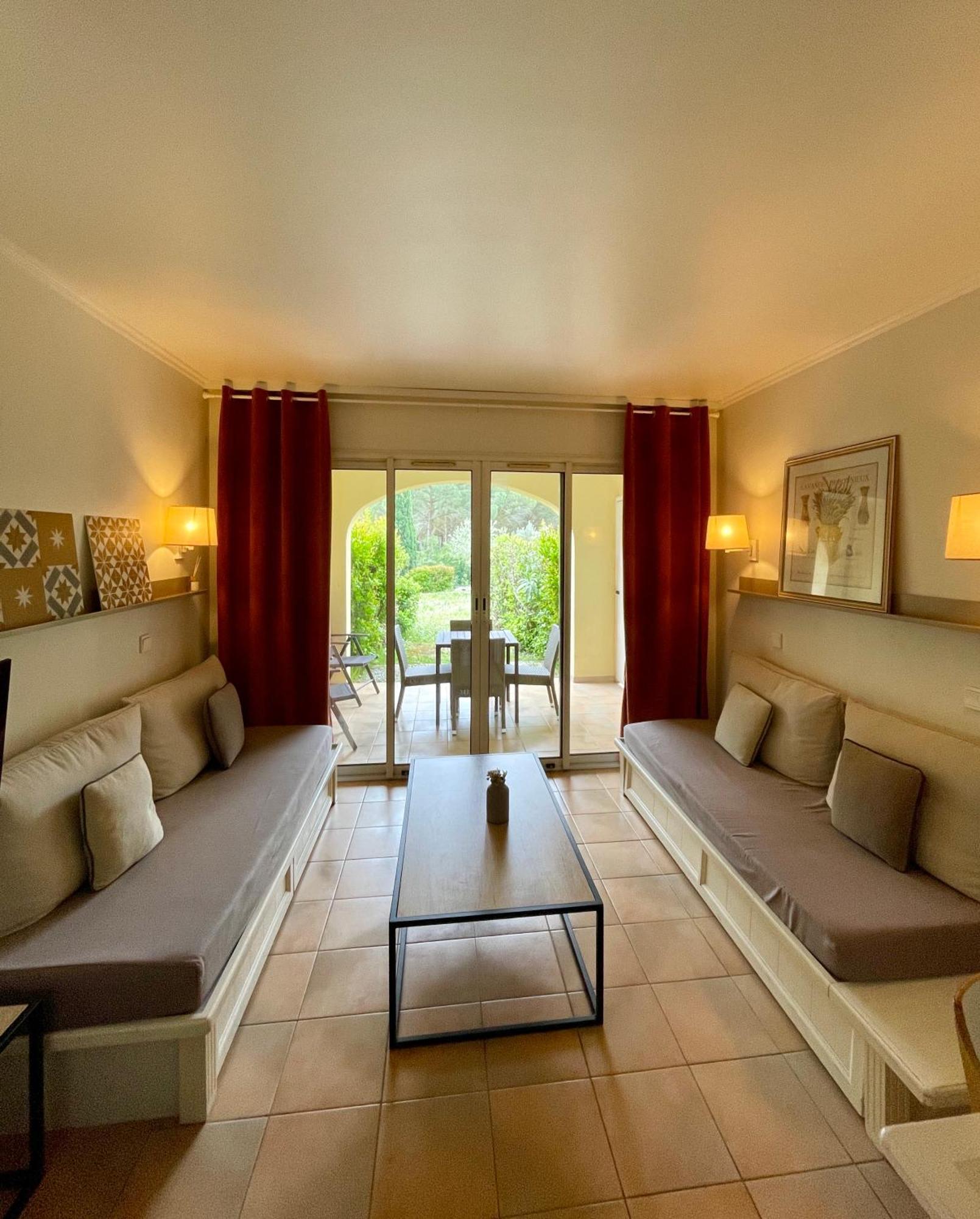 Studio 4 Personnes Golf International Pont Royal Mallemort Exterior photo